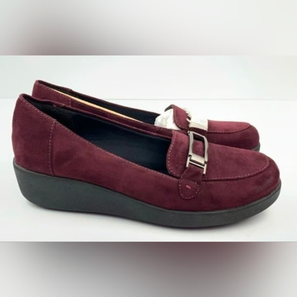 Easy Spirit Women's Kallye Suede Loafer, Size 9W, Burgundy